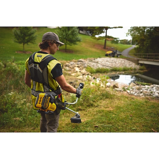 DEWALT 60V MAX* 17-1/2 in. Brushless Cordless String Trimmer With Bike Handle (Tool Only)