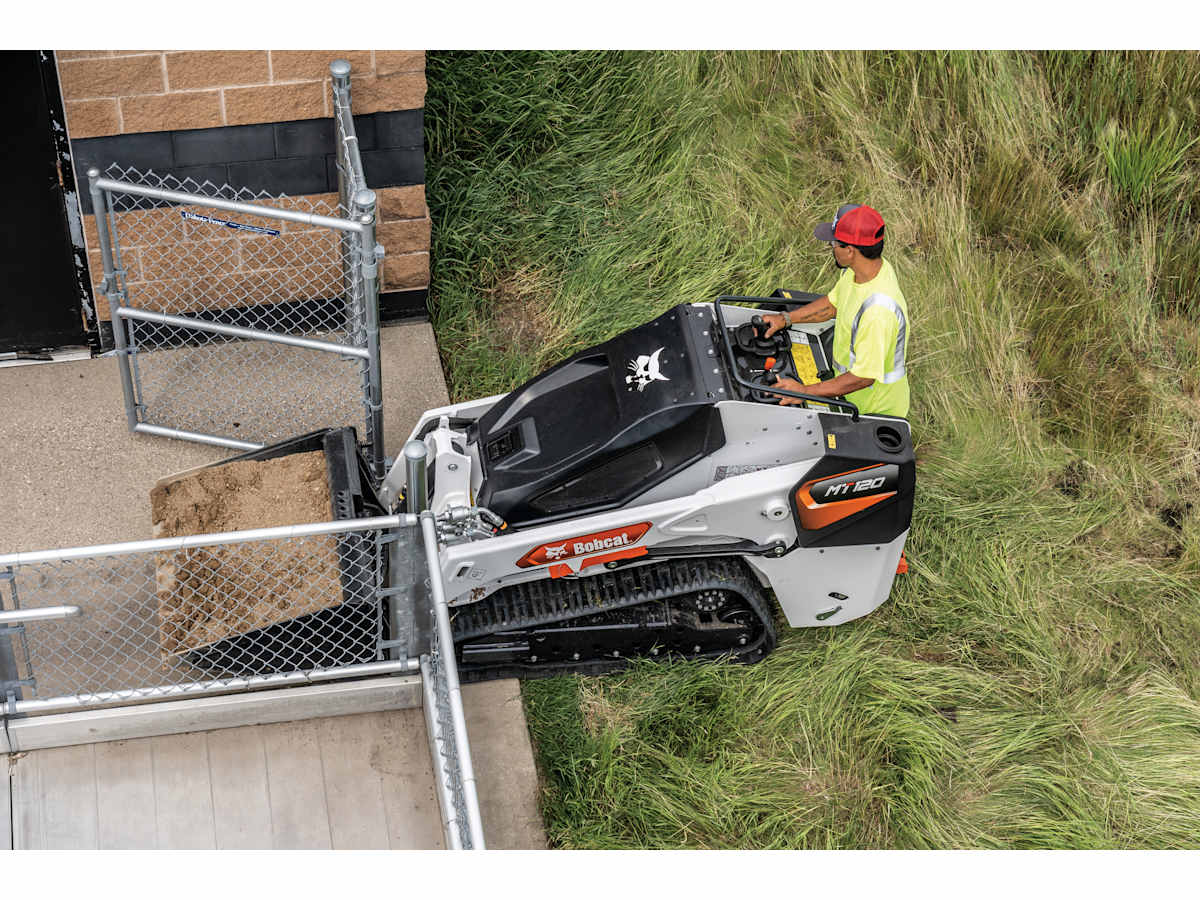 Bob Cat MT120 Mini Track Loader