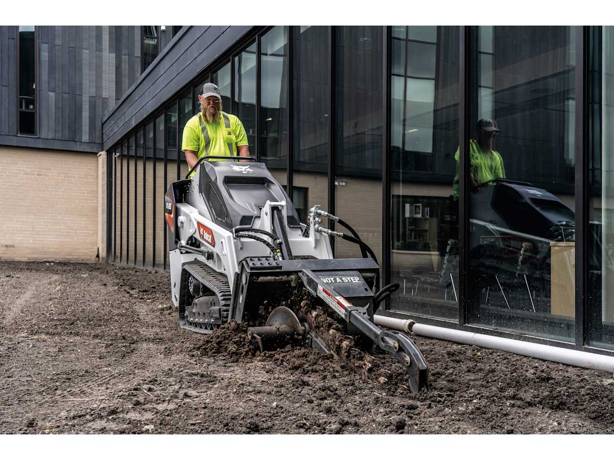 Bob Cat MT120 Mini Track Loader