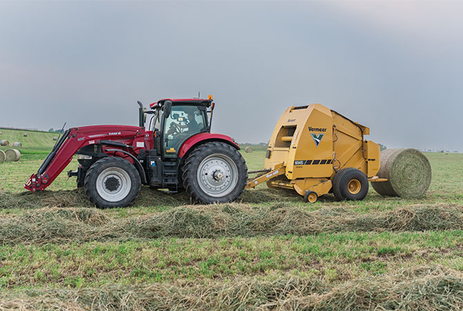 Vermeer 604S Premium Baler