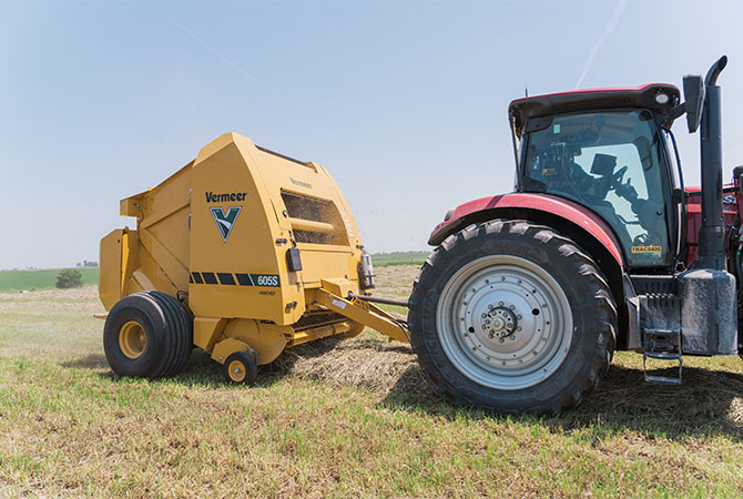Vermeer 605S Rancher Baler