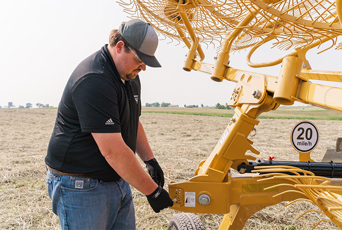 Vermeer VRC820 Carted Wheel Rake