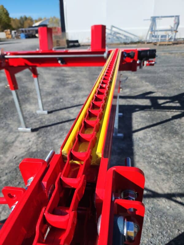 Vallee Forestry Equipment PM2 / Red Titan