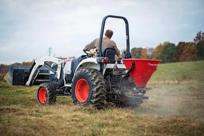 Tarter 200 Series Poly Tub Fertilizer Spreader And Seeder