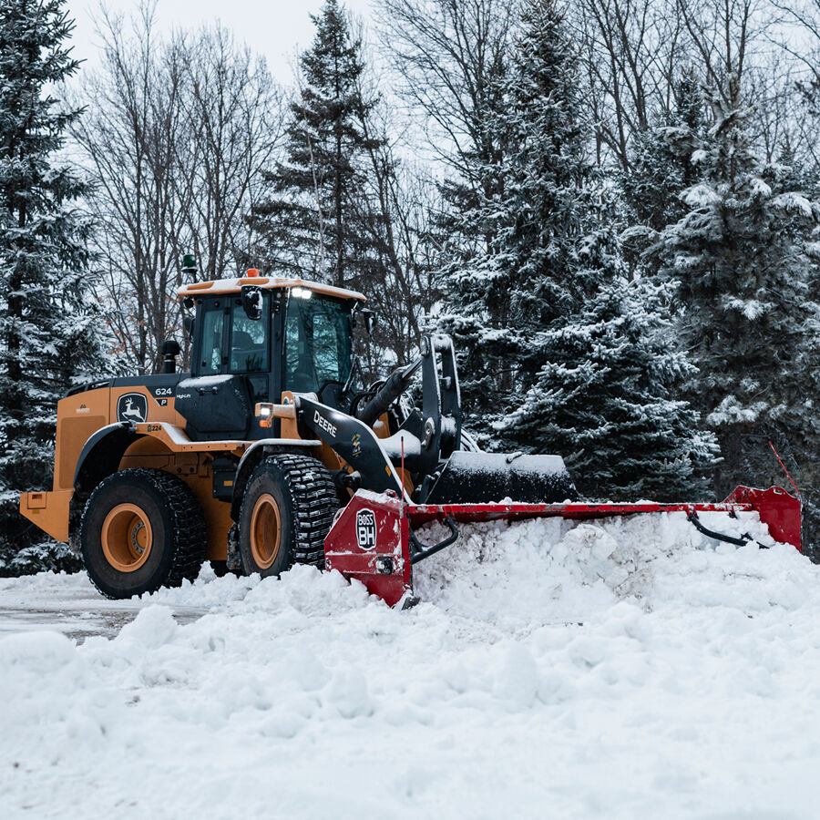 BOSS Snowplow 12' Trip-Edge BH